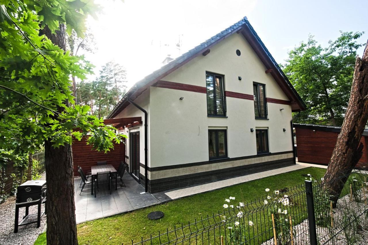 Daisy - Sunny Flowers Apartments Лукенцин Екстер'єр фото